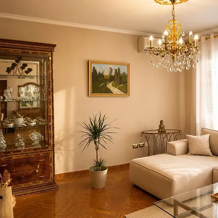 Appartement Besa House At The Square Tirana